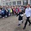 za-shkolnymi-partami-vstretili-novyi-uchebnyi-god-2-400-yunyh-tot.jpg
